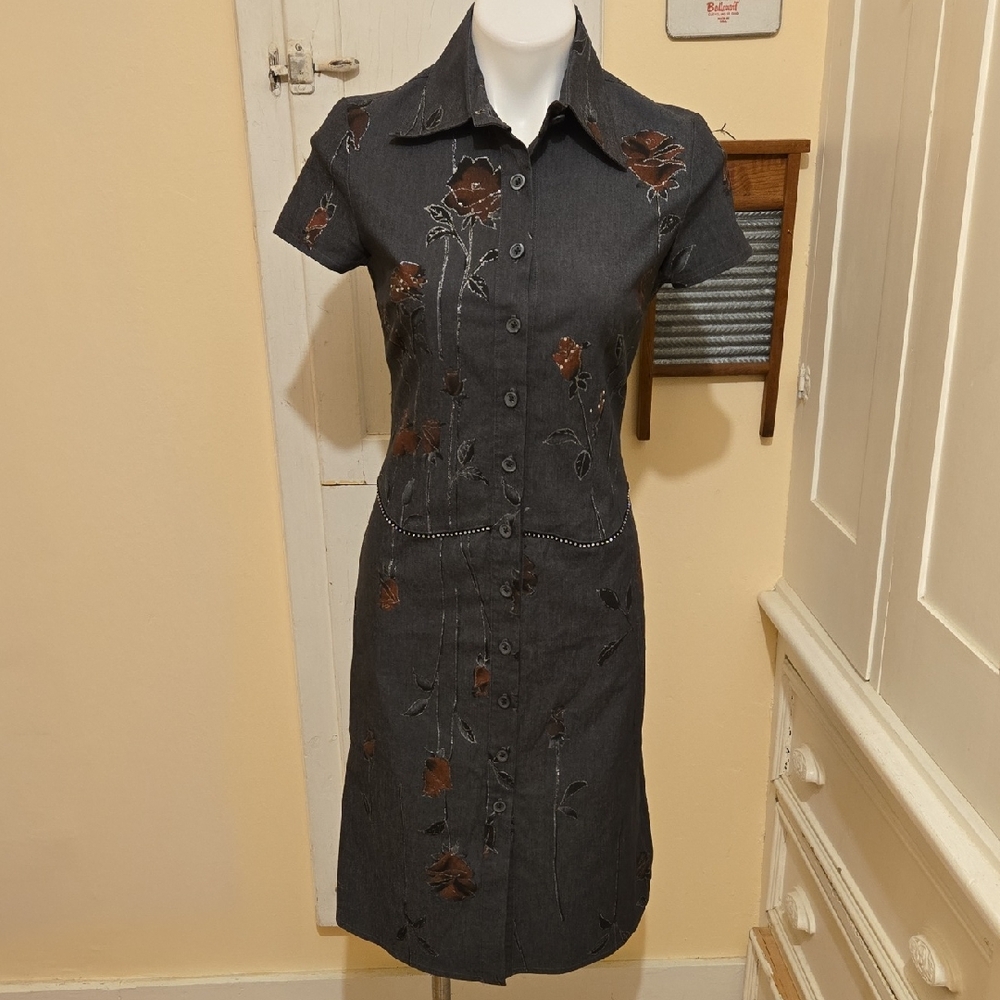 Mucci gray stretch dress with shimmering painted florals Sz 42 🎁